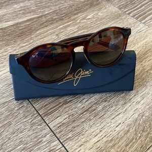 Maui Jim Pineapple Polarized Tortoise Shell Round Sunglasses